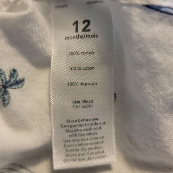 5/$10 Carter’s size 12 months short sleeve button down shirt - Picture 2 of 4